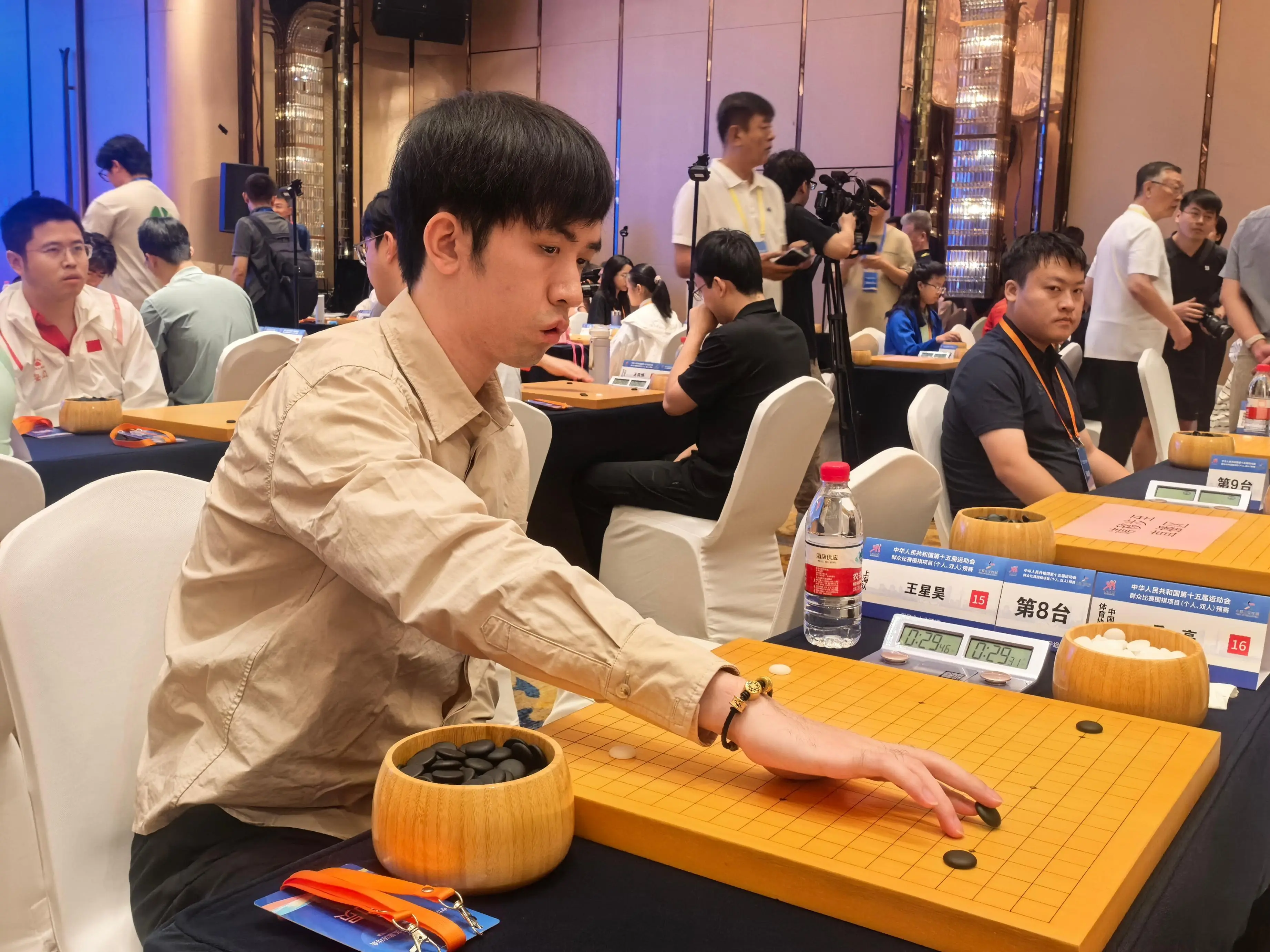 第一至三轮, 李佳睿等四